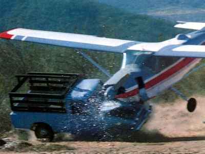 Crash-plane-car