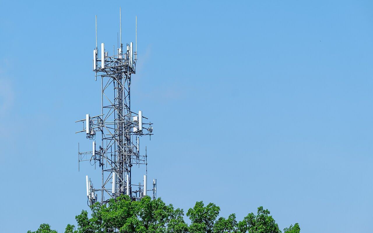 A cellular telephone tower with multiple antennas, Knoxville, Tennessee, USA