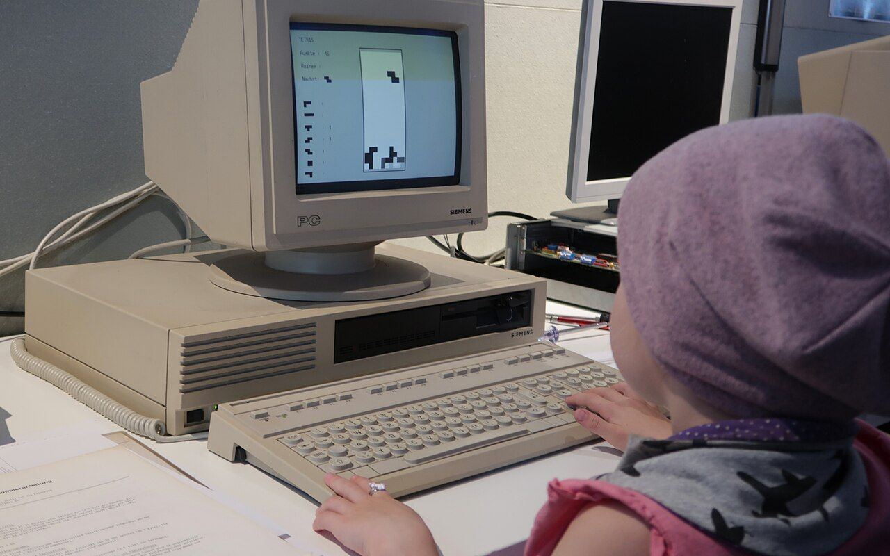 Even kids enjoy vintage computing :-)